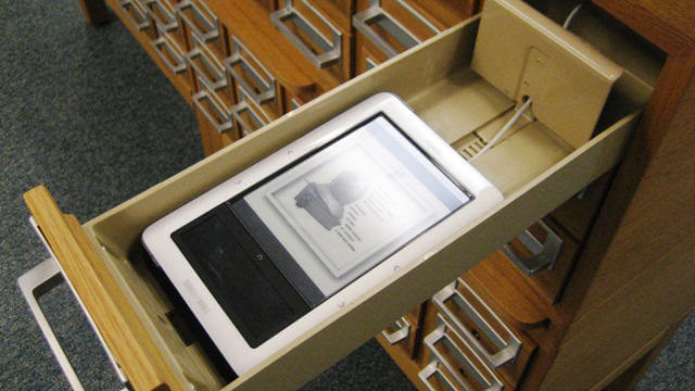 library card e reader1