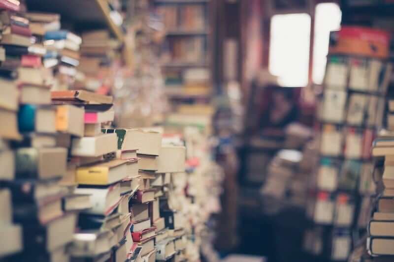 - Good E-reader