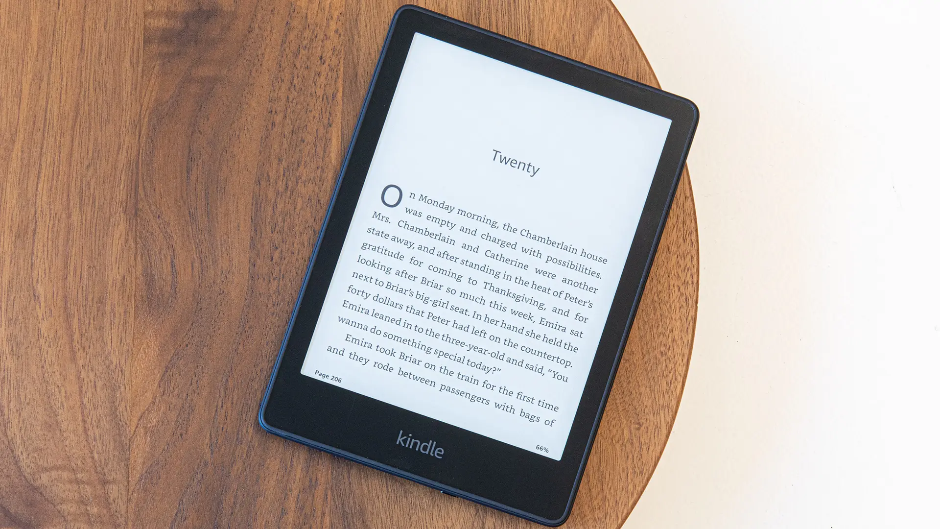 The Kindle Paperwhite 15 has a new page turn animation system