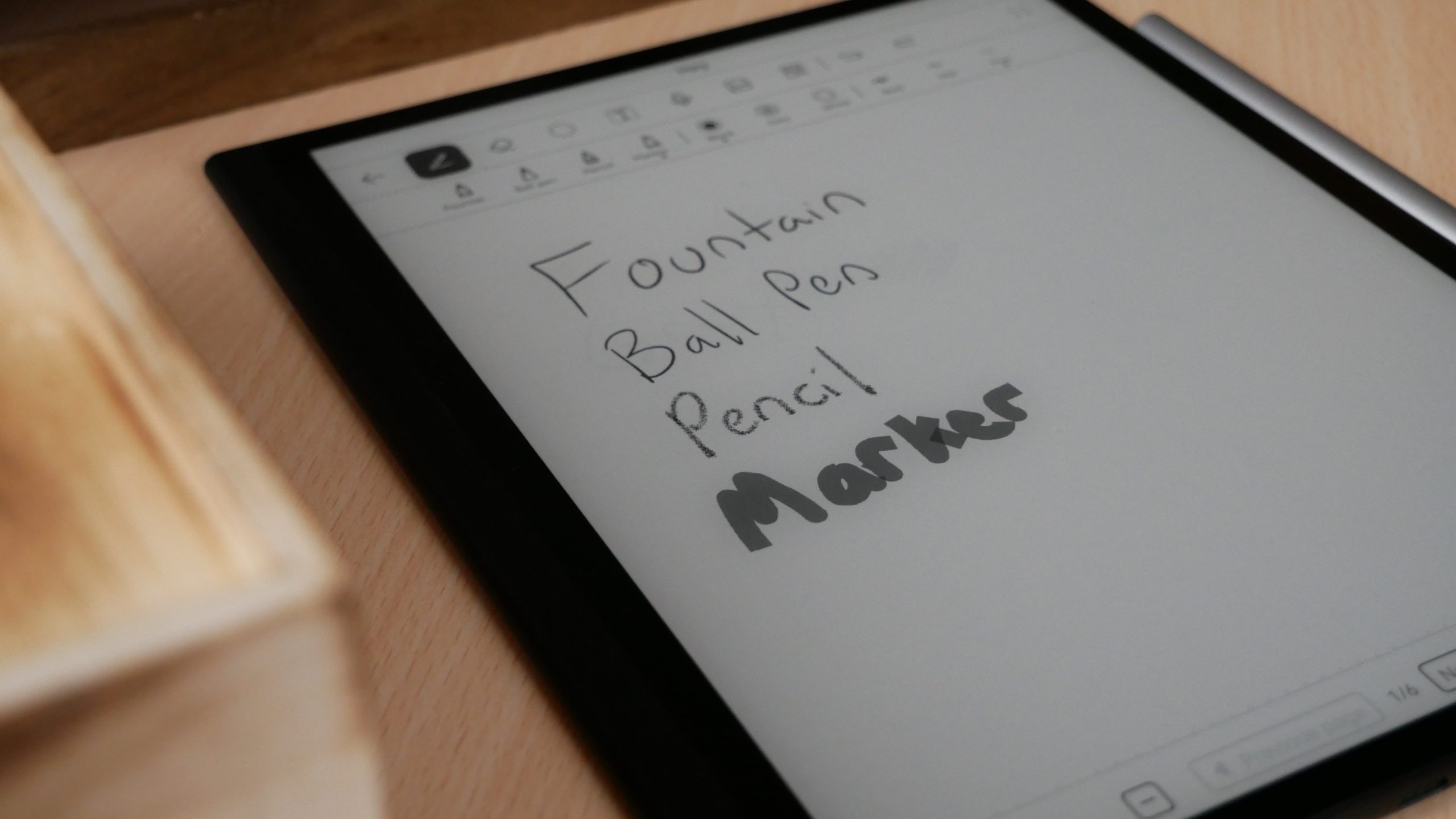 Huawei MatePad Paper review – The E Ink tablet can handle Android apps -   Reviews