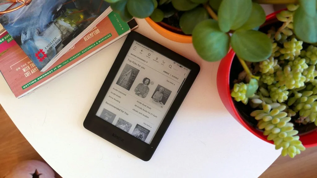 The Amazon Kindle is on sale for 30% off - Good e-Reader