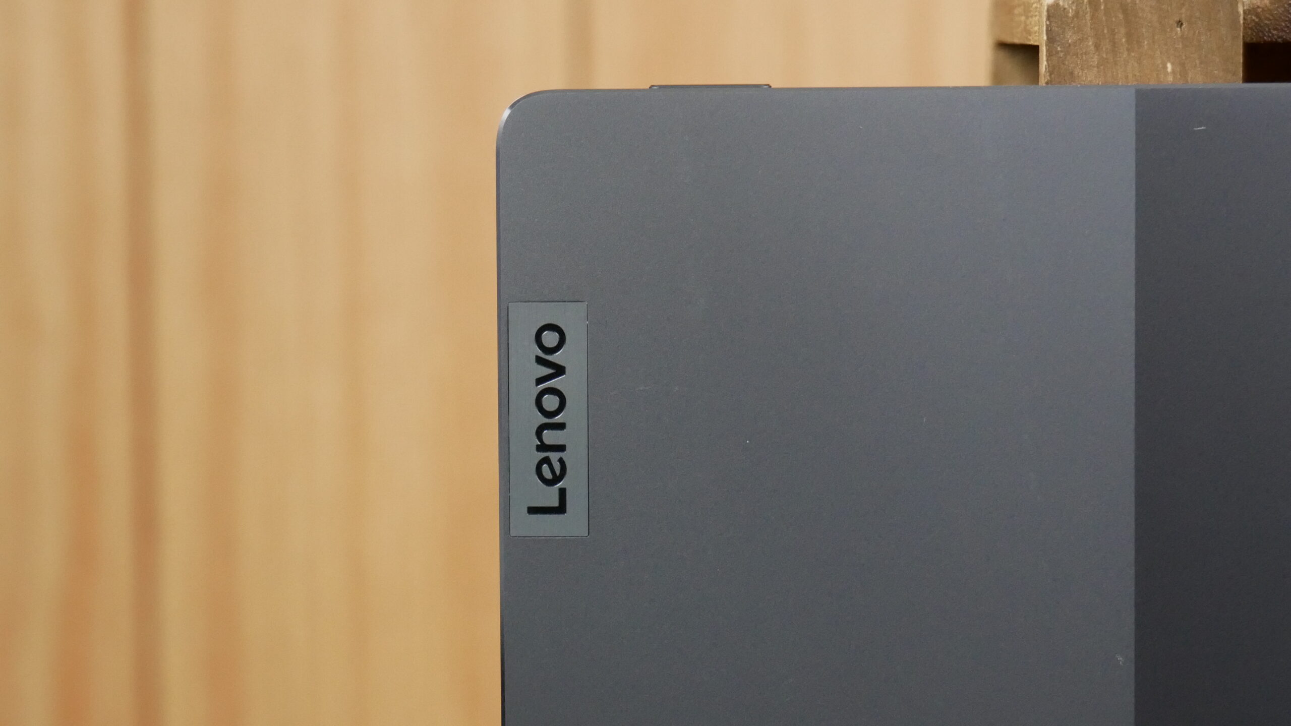 Lenovo Smart Paper initial review: Your next notebook?