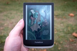 Color E-readers