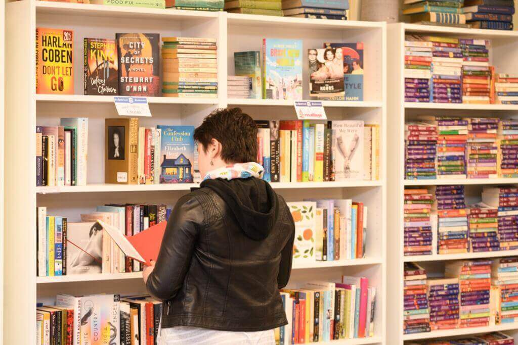 bookstore in bellevue