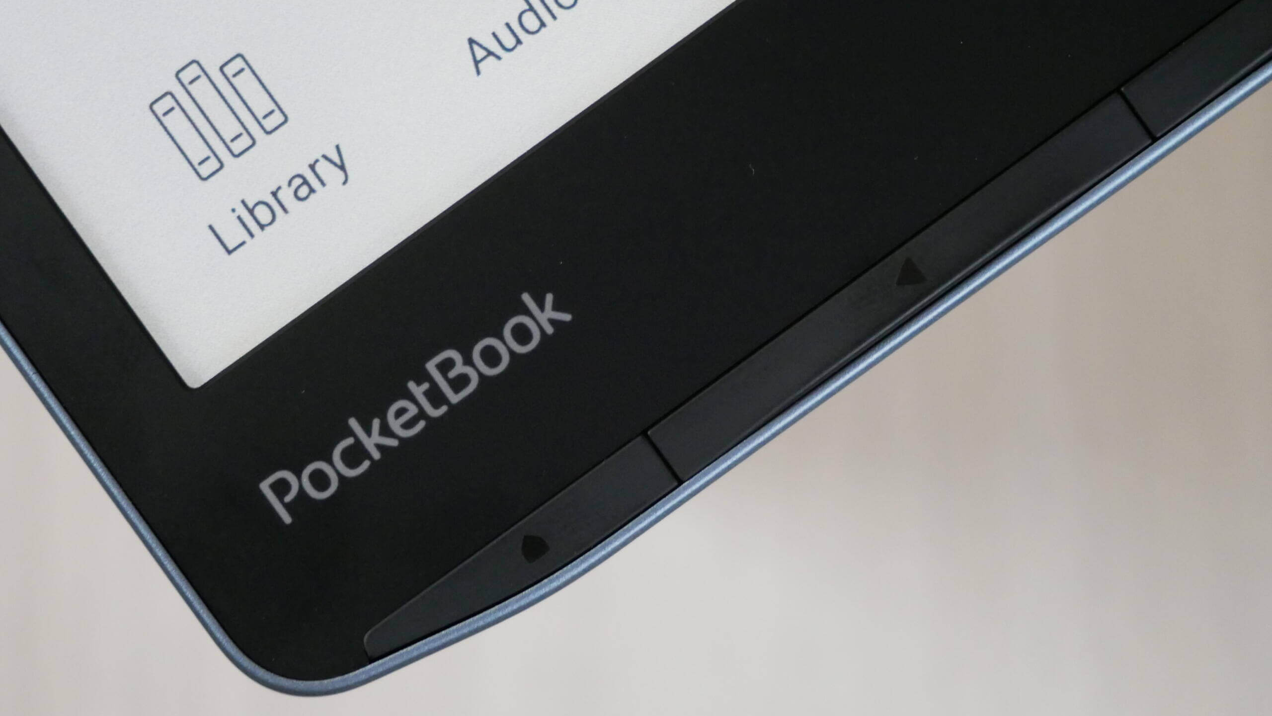 Get the great advantage with the new 7.8-inch PocketBook InkPad 3